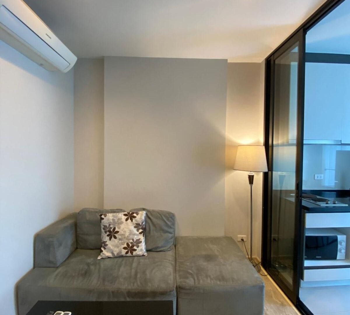 Cozy At The Base - Infinite Pool Apartment Pattaya