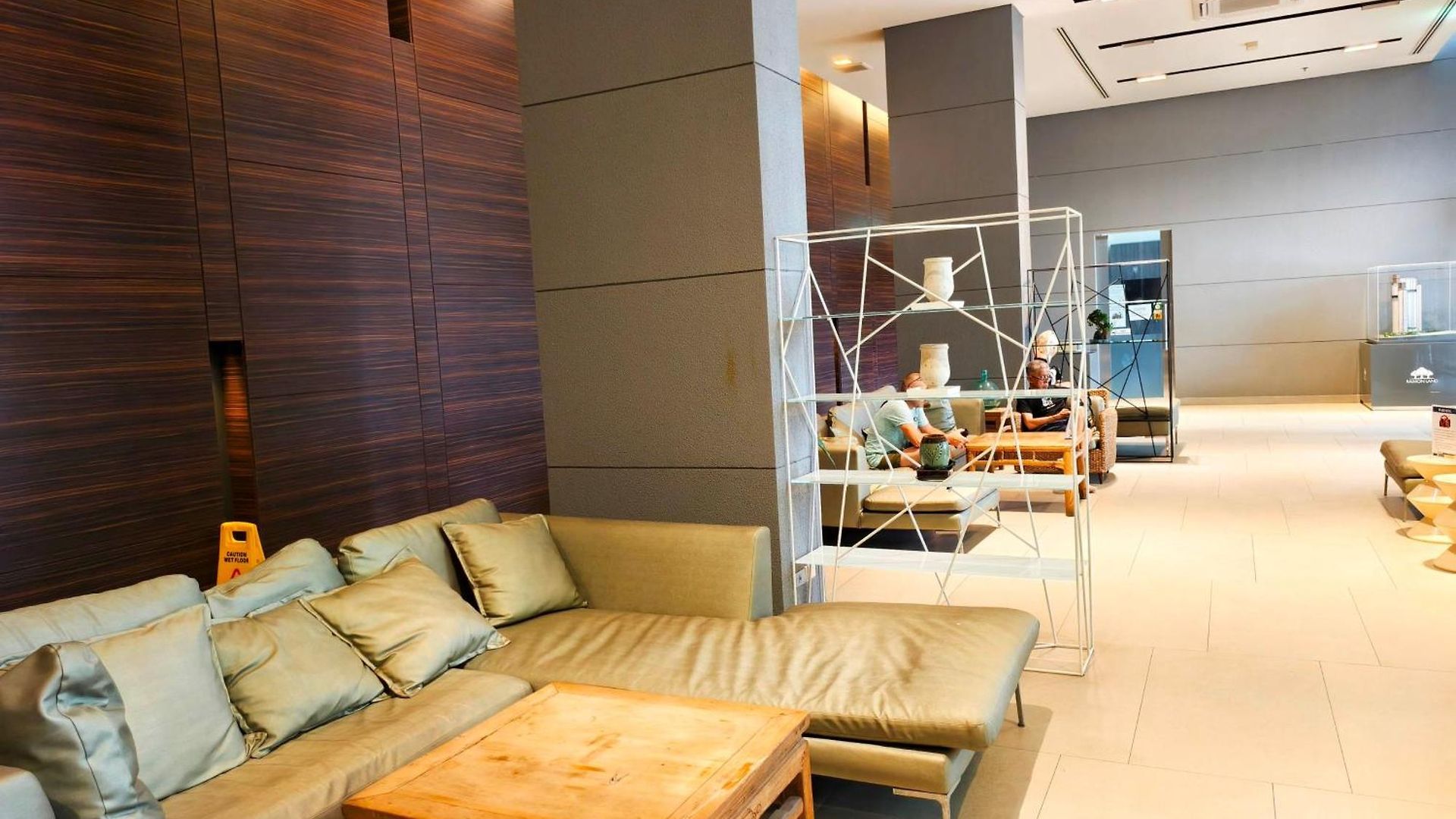 1br 23 High Floor Pool View Close To Walking Street Apartment