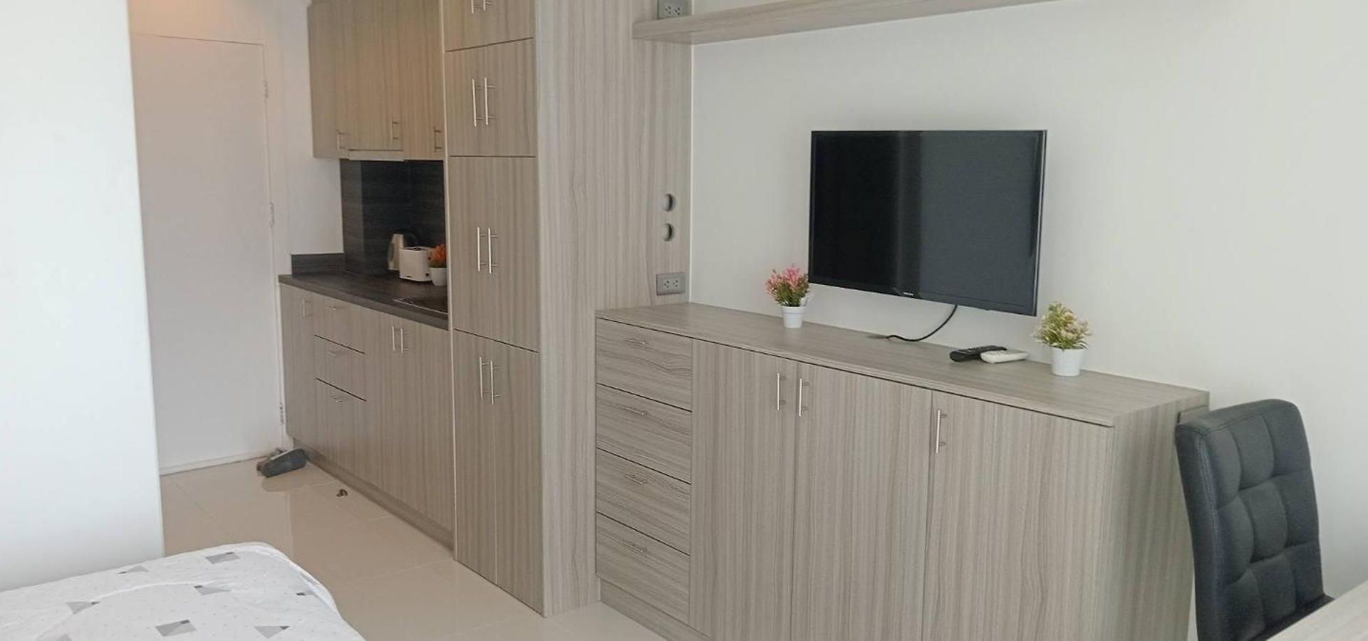 Apartment At Center Pattaya