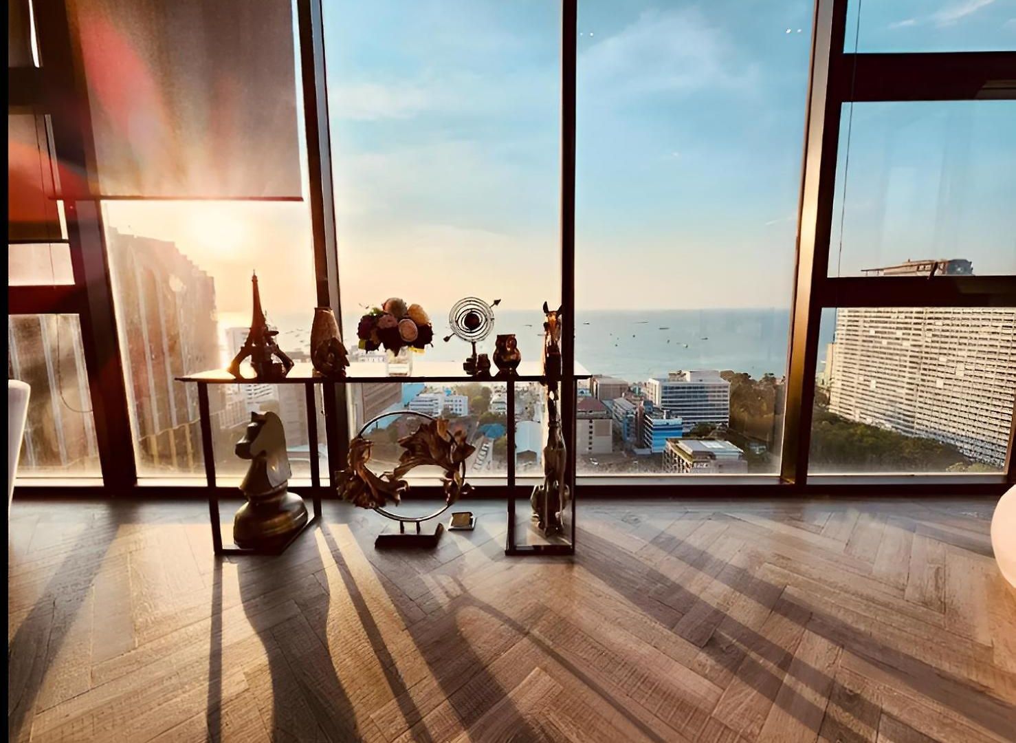 Apartment High Floor With Rooftop Pool In *