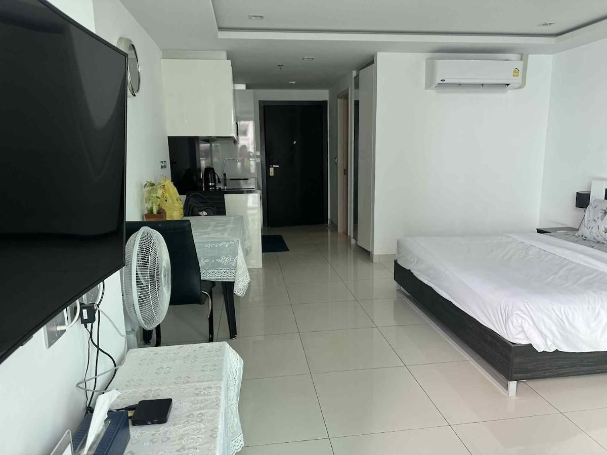 W-tower Wongamat Beachfront * Pattaya