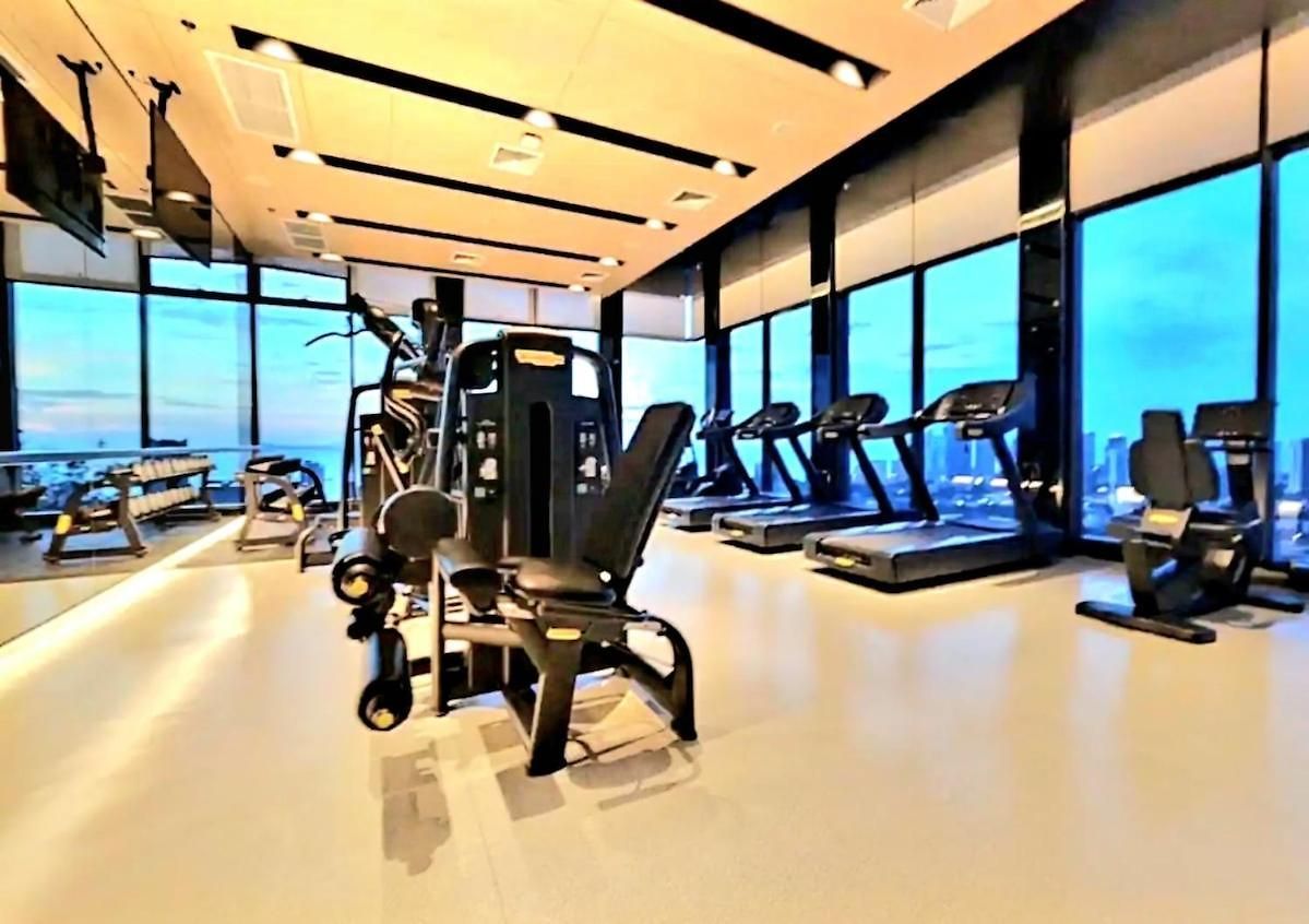 Modern Quiet Once With Pool & Walk To T21&gym&wifi * Pattaya