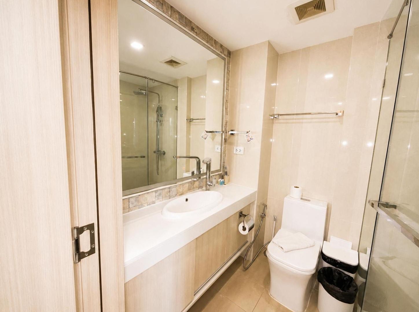 Olympus Garden Vacation Stunning Pool Apartment *