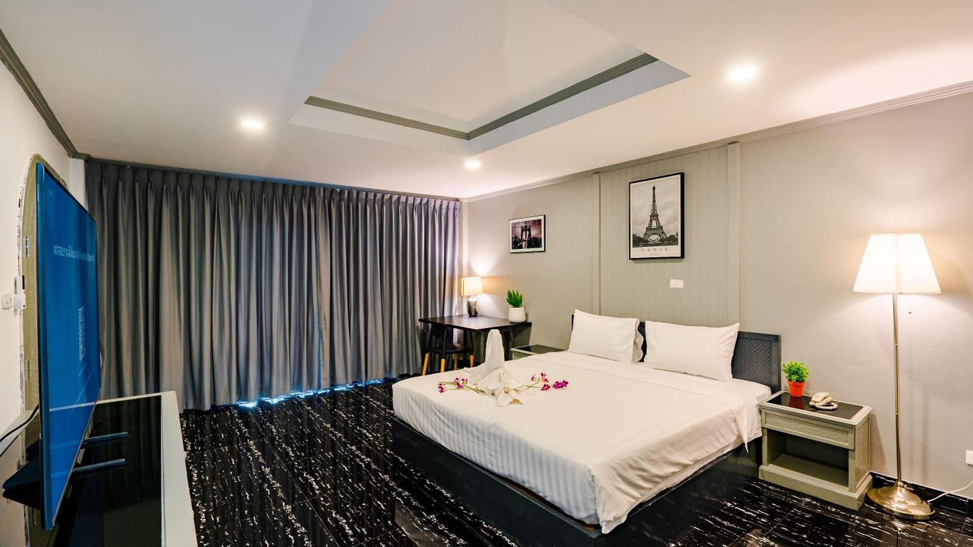 Del Max เดล แม็กซ์ พัทยา Apartment *