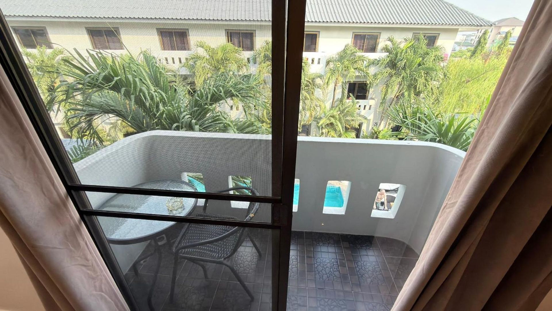 Apartment Del Max เดล แม็กซ์ พัทยา *