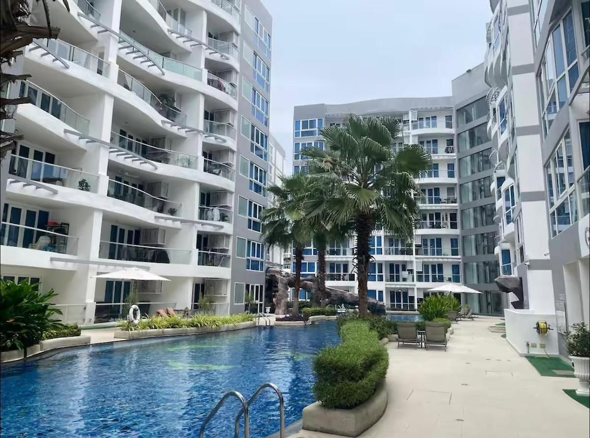 Apartment New! Modern & Grand Avenue & *