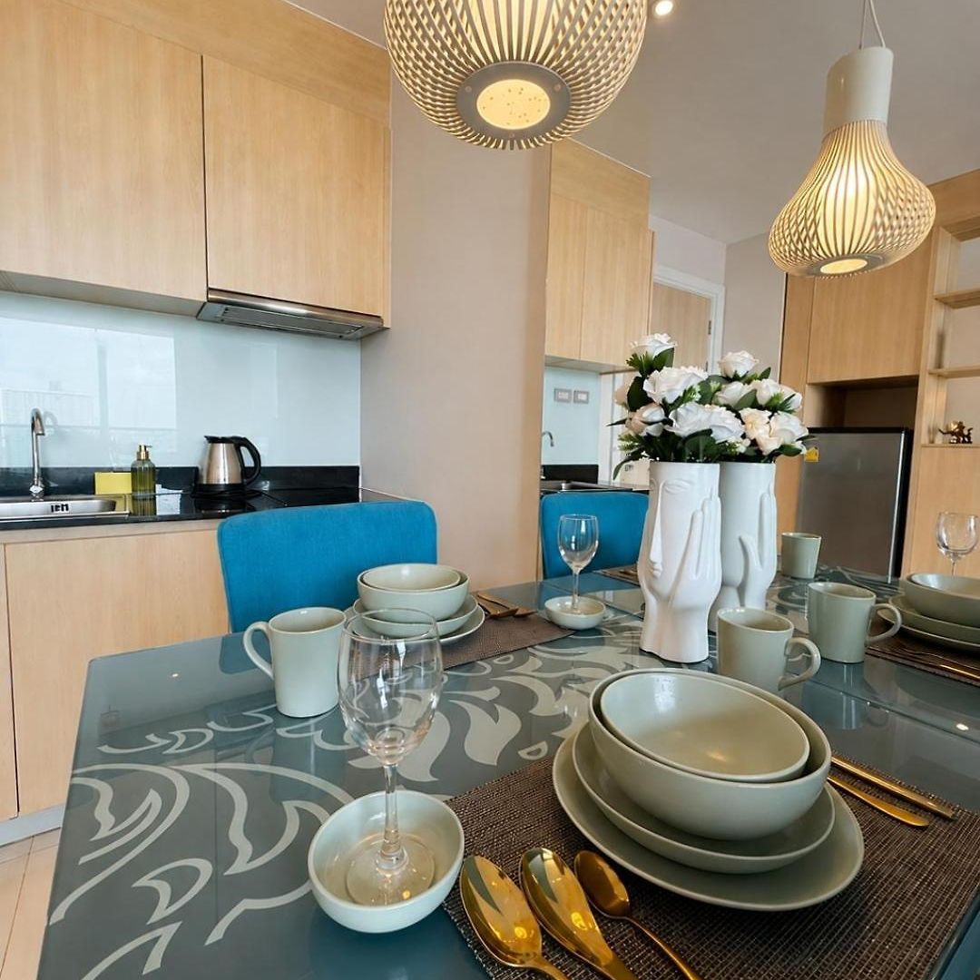 Sea Breezes - Sea View With Swimming Pool Apartment