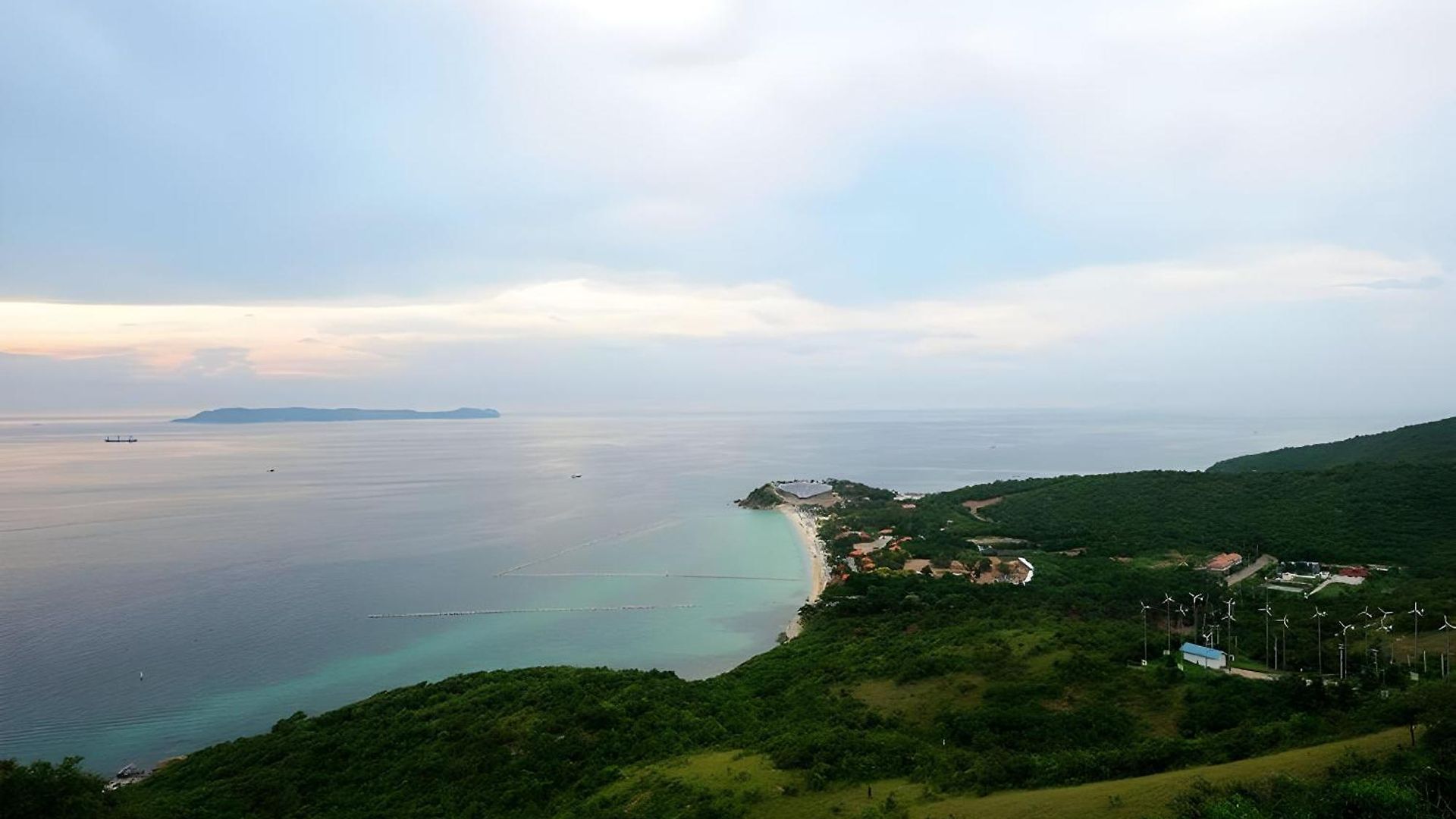 Sea View 2 Bedroom Next To Pier & Walking Street Apartment Pattaya