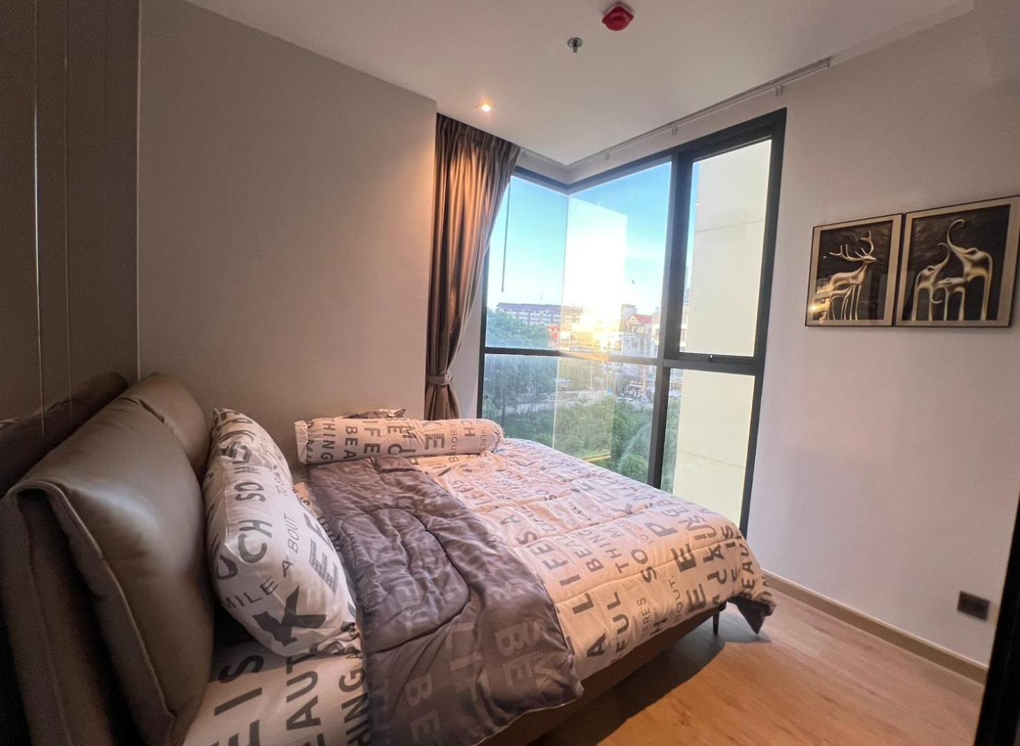2 Bed Rare Unit With Bath Tub - Sea View Apartment