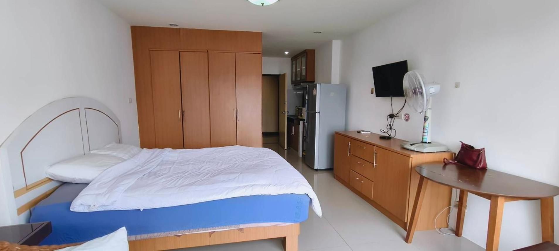 Apartment View Talay 1 By Sainam Pattaya