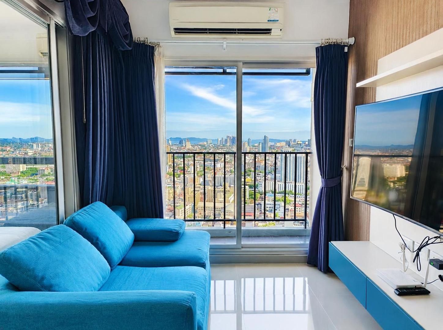 Centric Sea By Allen Apartment *