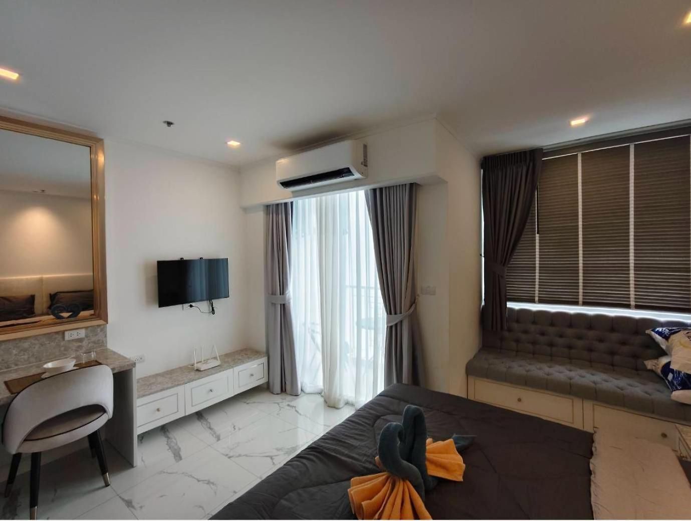 Luxury At Empire Tower Pattaya