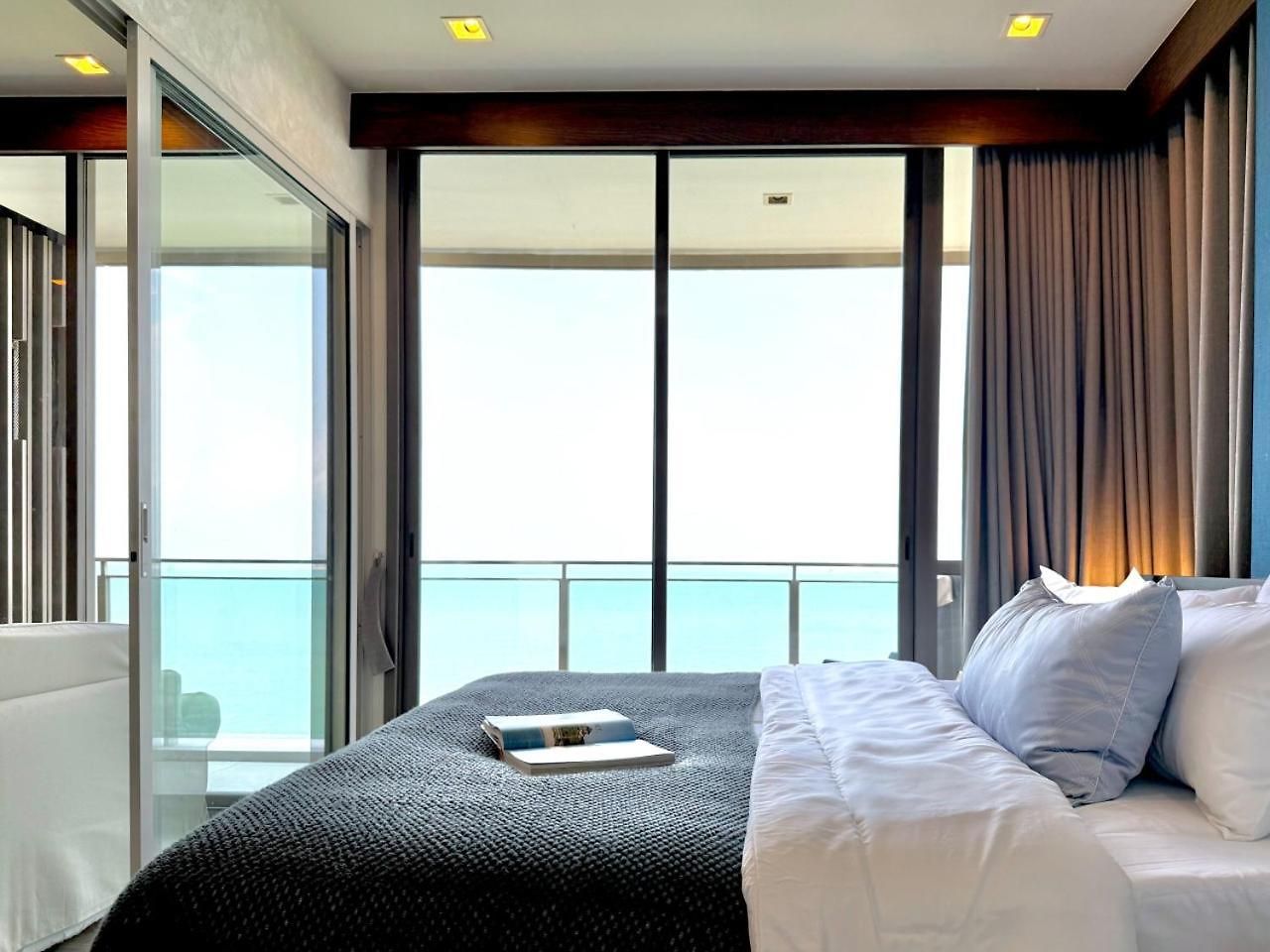 Cozy 2br L Sea View L Pool And Gym Apartment