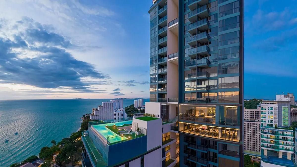 Apartment 2 Bed Rare Unit With Bath Tub - Sea View