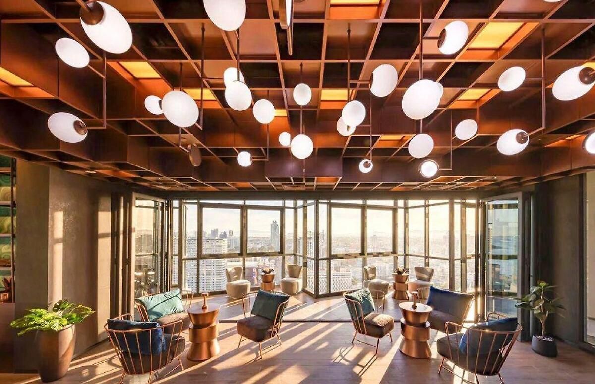 Apartment Edge Near & Walking Street
