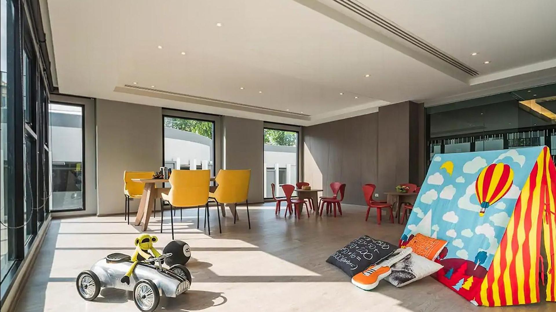 2 Bed Luxury At Pattaya