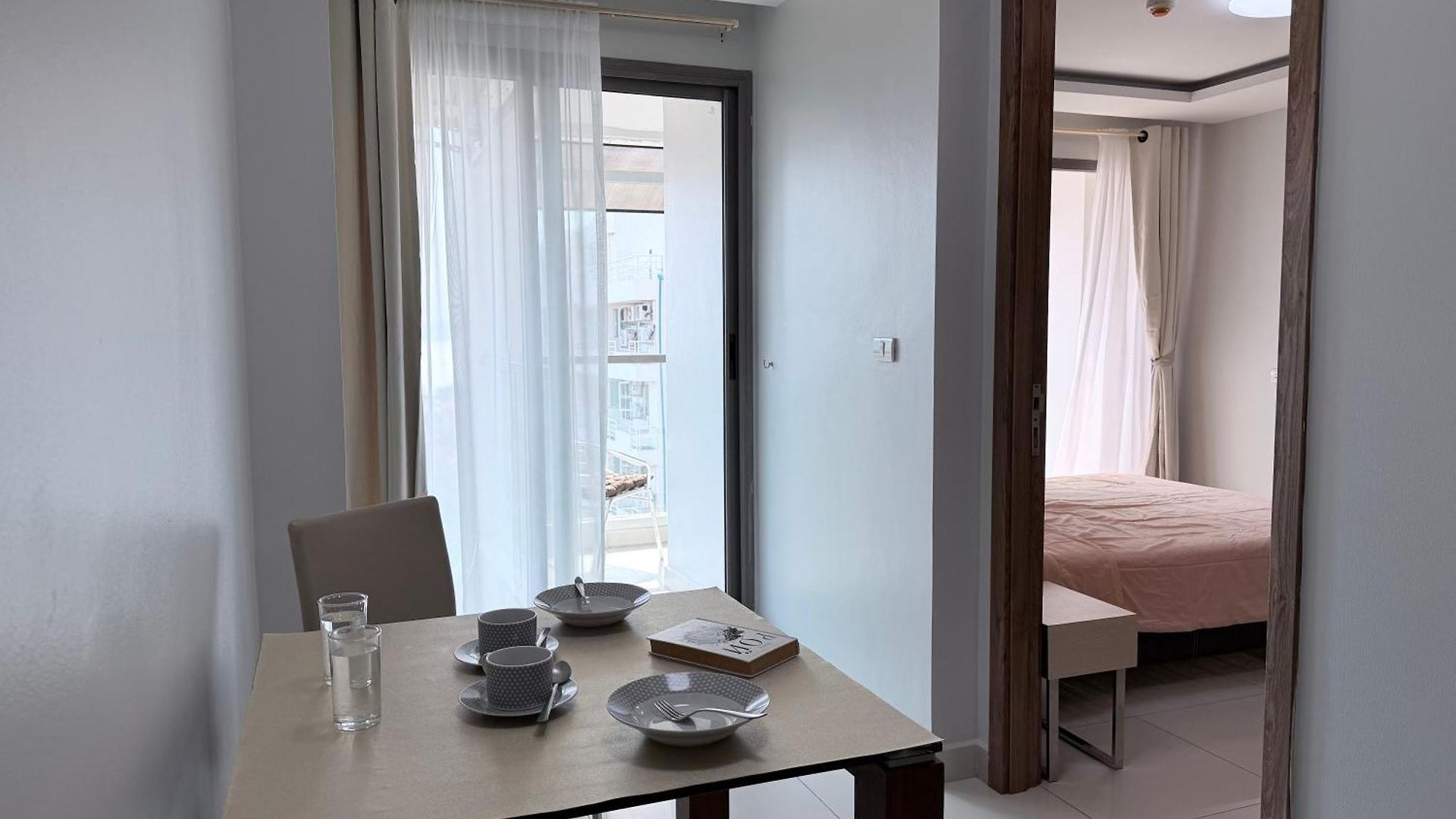 New Nordic Apartment *
