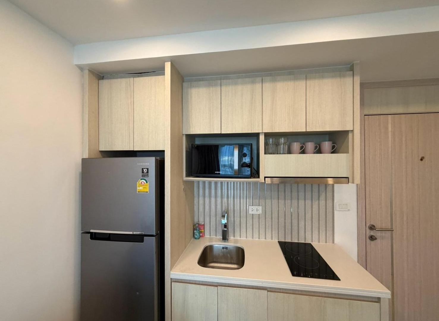 Cozy Entire 7th Floor With View * Pattaya