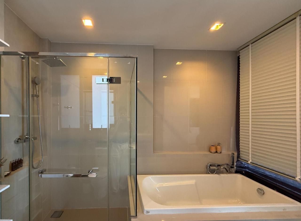 Cozy 2br L Sea View L Pool And Gym Apartment