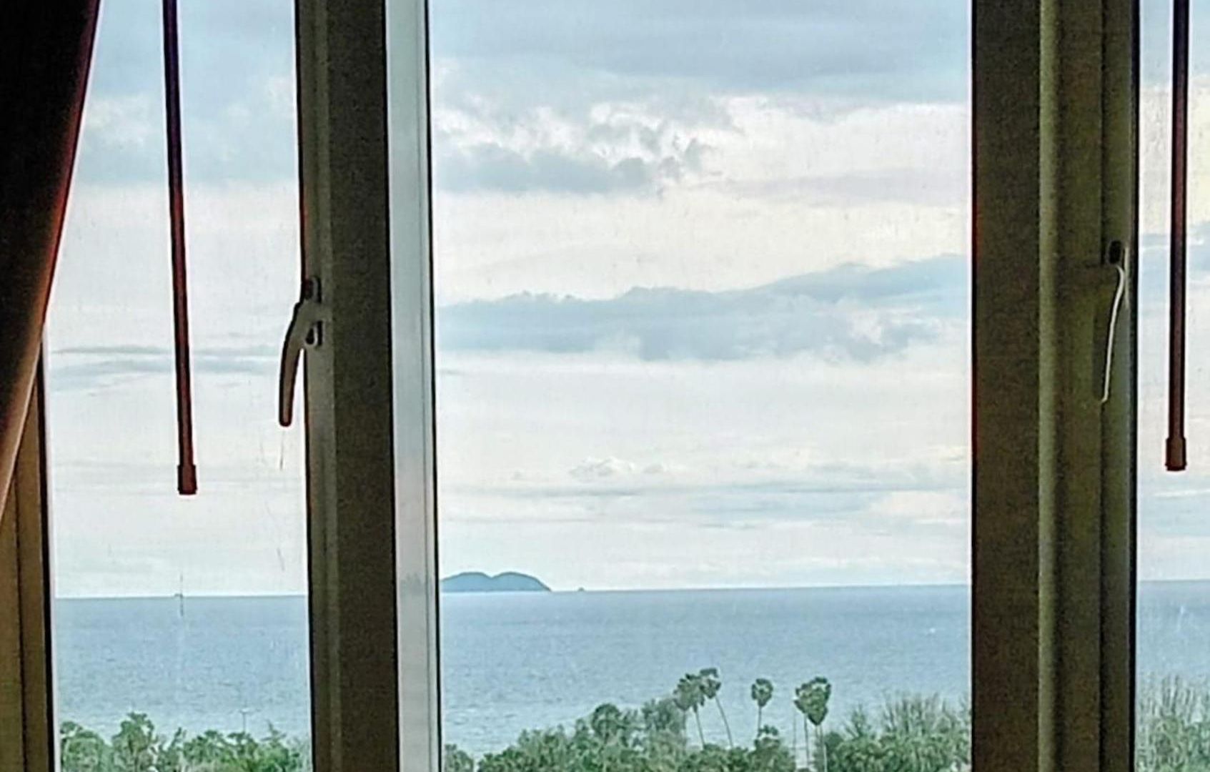 Seaview In Grande Caribbean