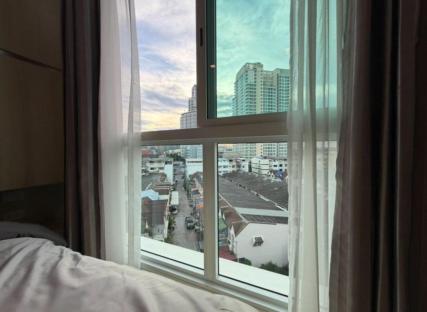 Apartment Cozy Entire 7th Floor With View Pattaya