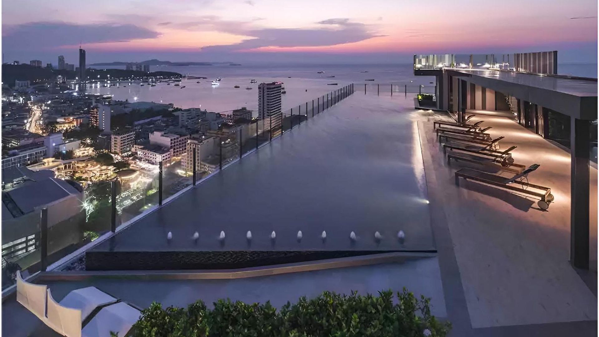Apartment High Floor With Rooftop Pool In