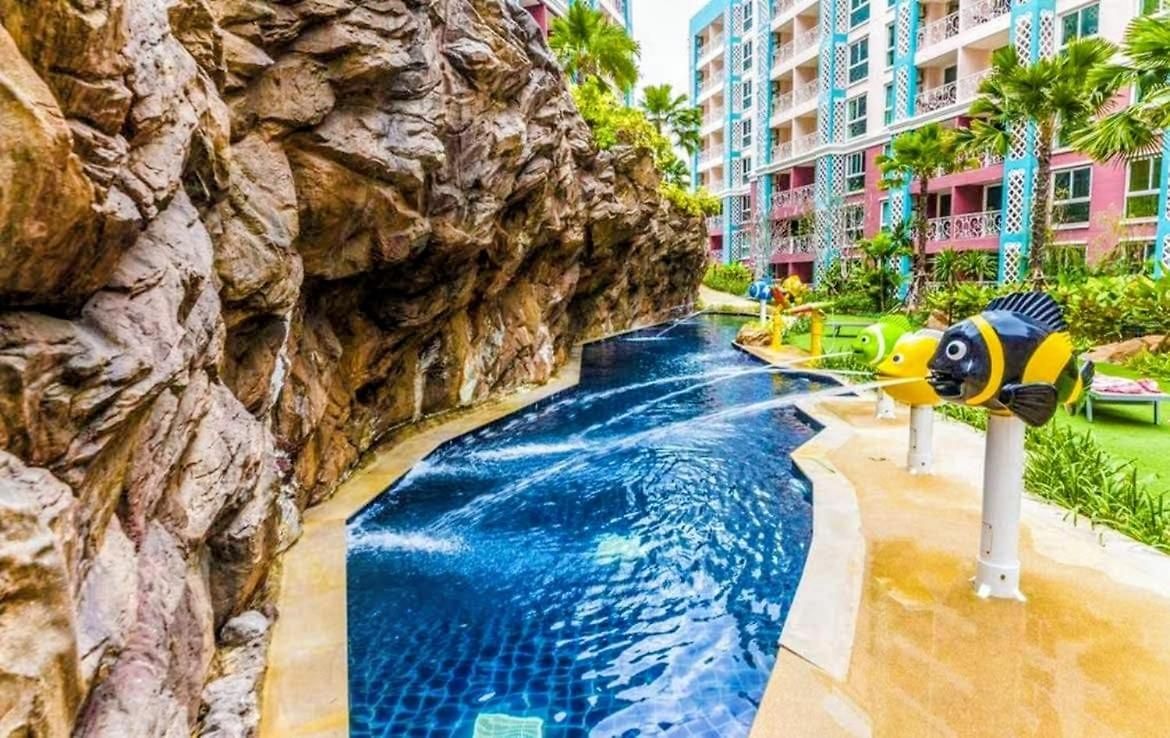 Seaview In Grande Caribbean Apartment