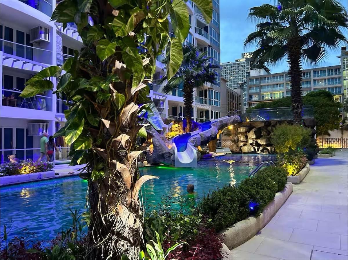 Brand New Condo! Grand Avenue & * Pattaya