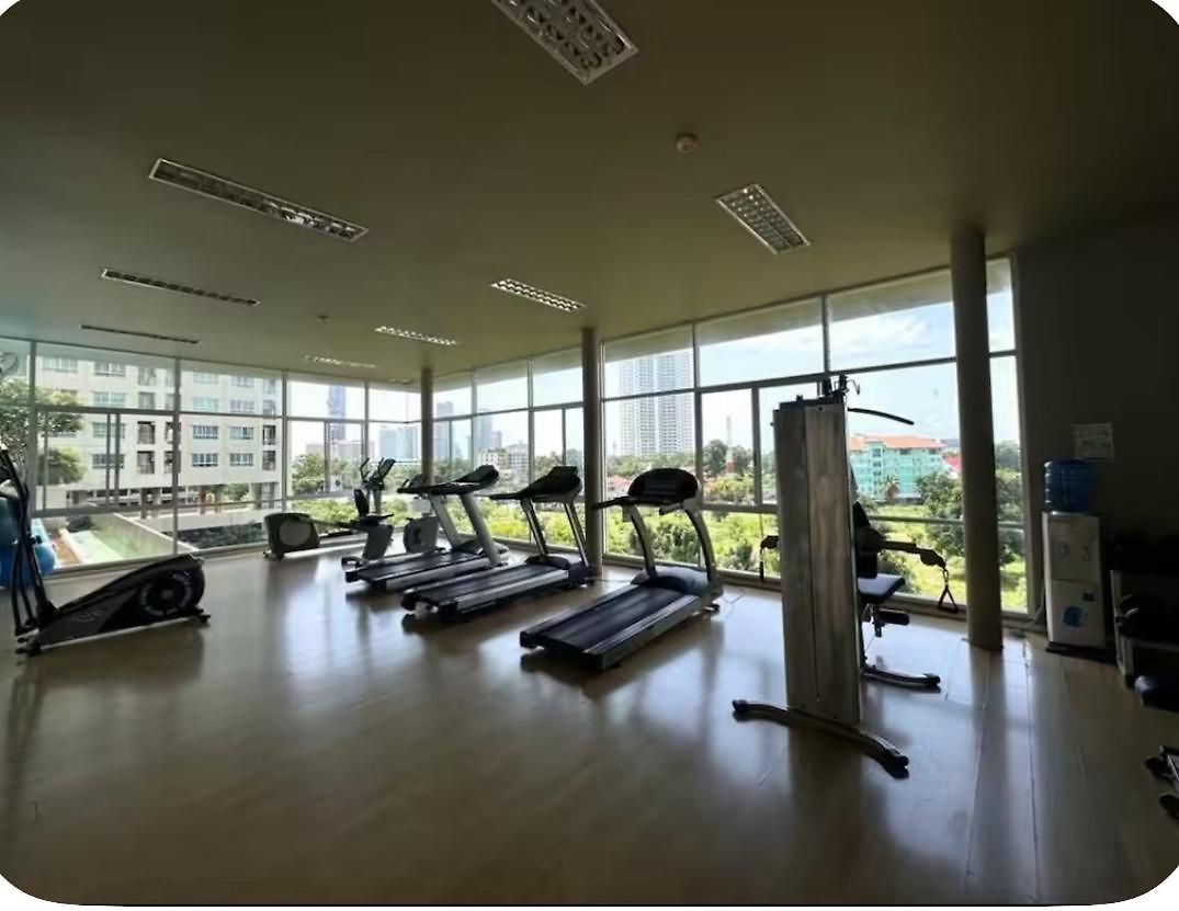 Lumpini Naklua Apartment