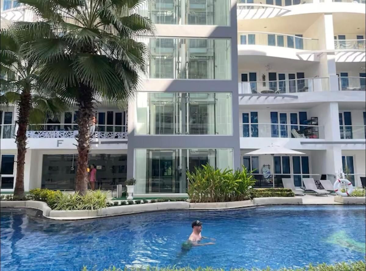 Apartment Vacation & & Grand Avenue