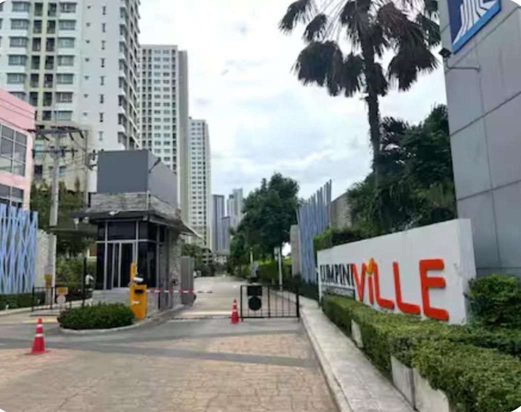 Lumpini Naklua Apartment *