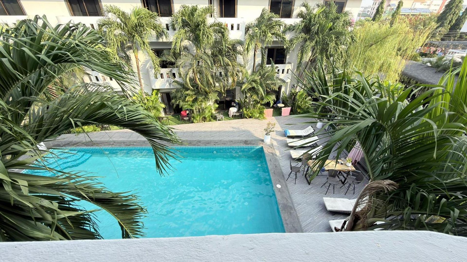 Del Max เดล แม็กซ์ พัทยา Apartment *