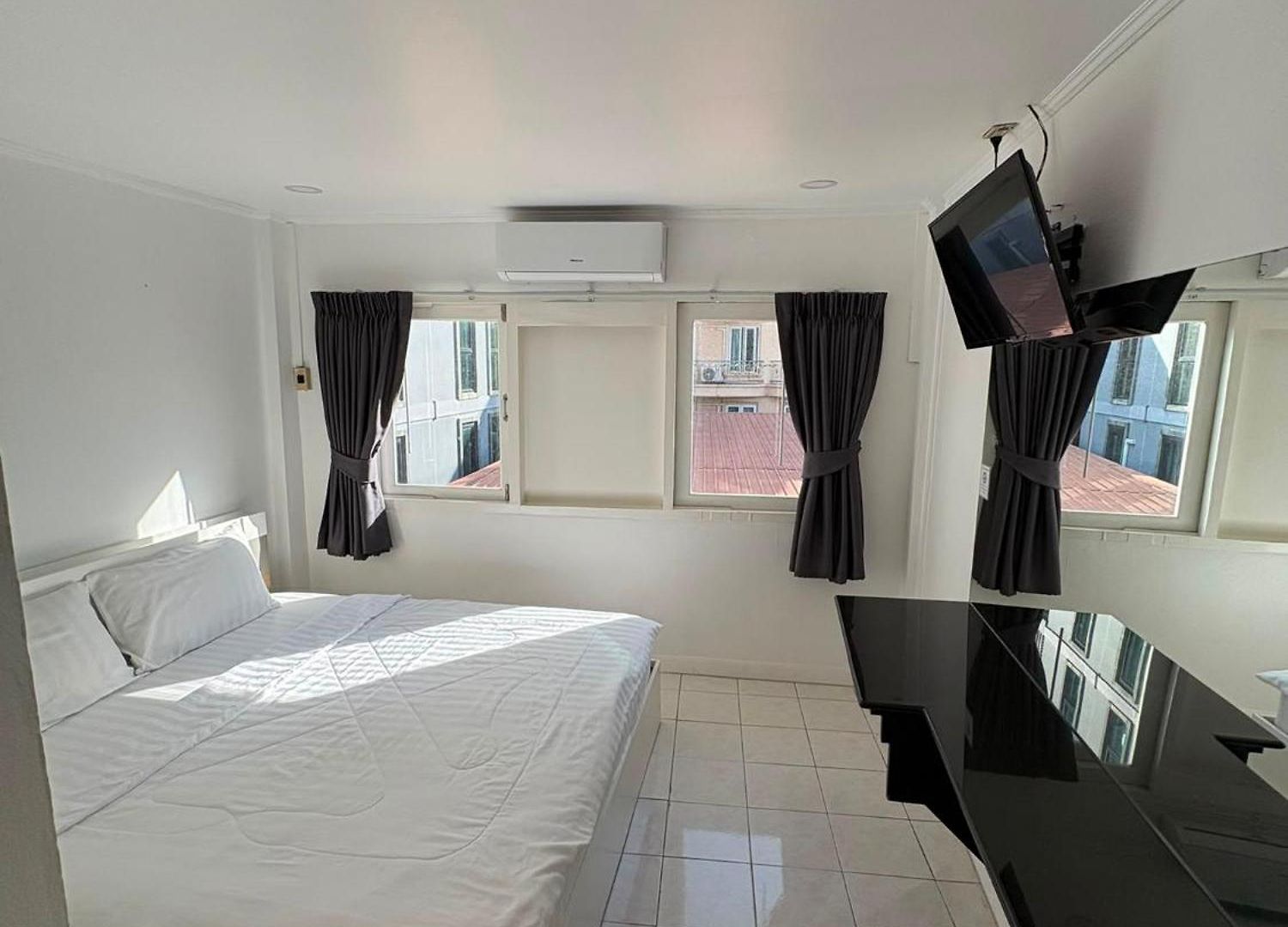 Love hotel Todd Walking Street Pattaya