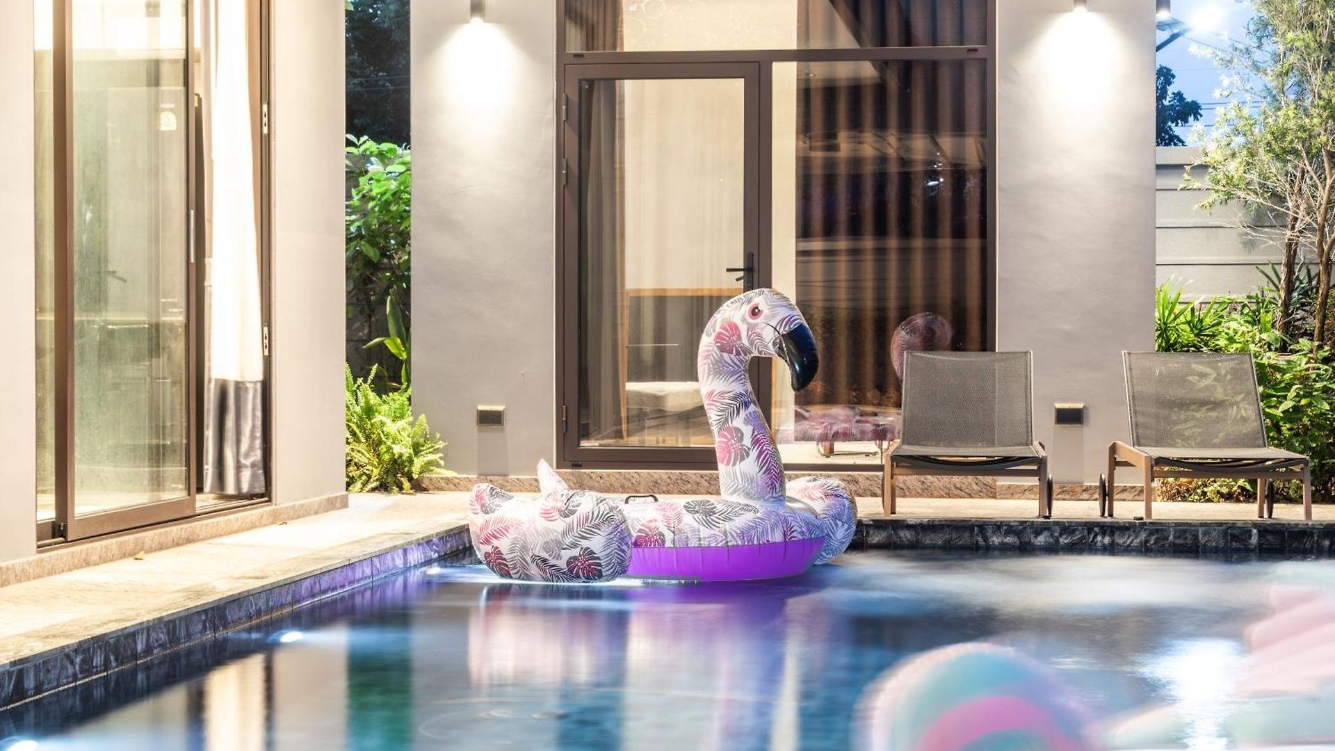 Bang Bang Pool Villa