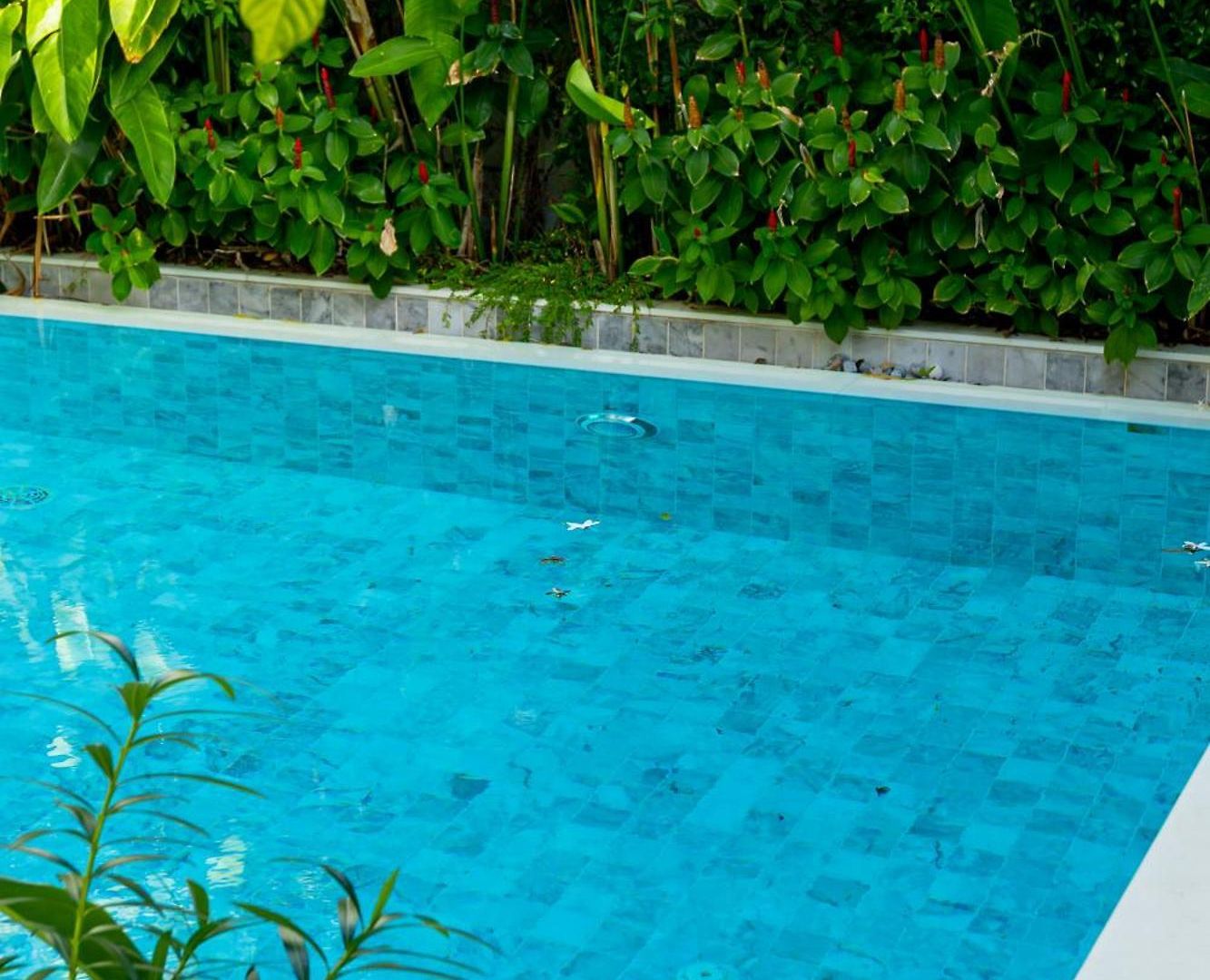 Lv Luxury Pool Villa *