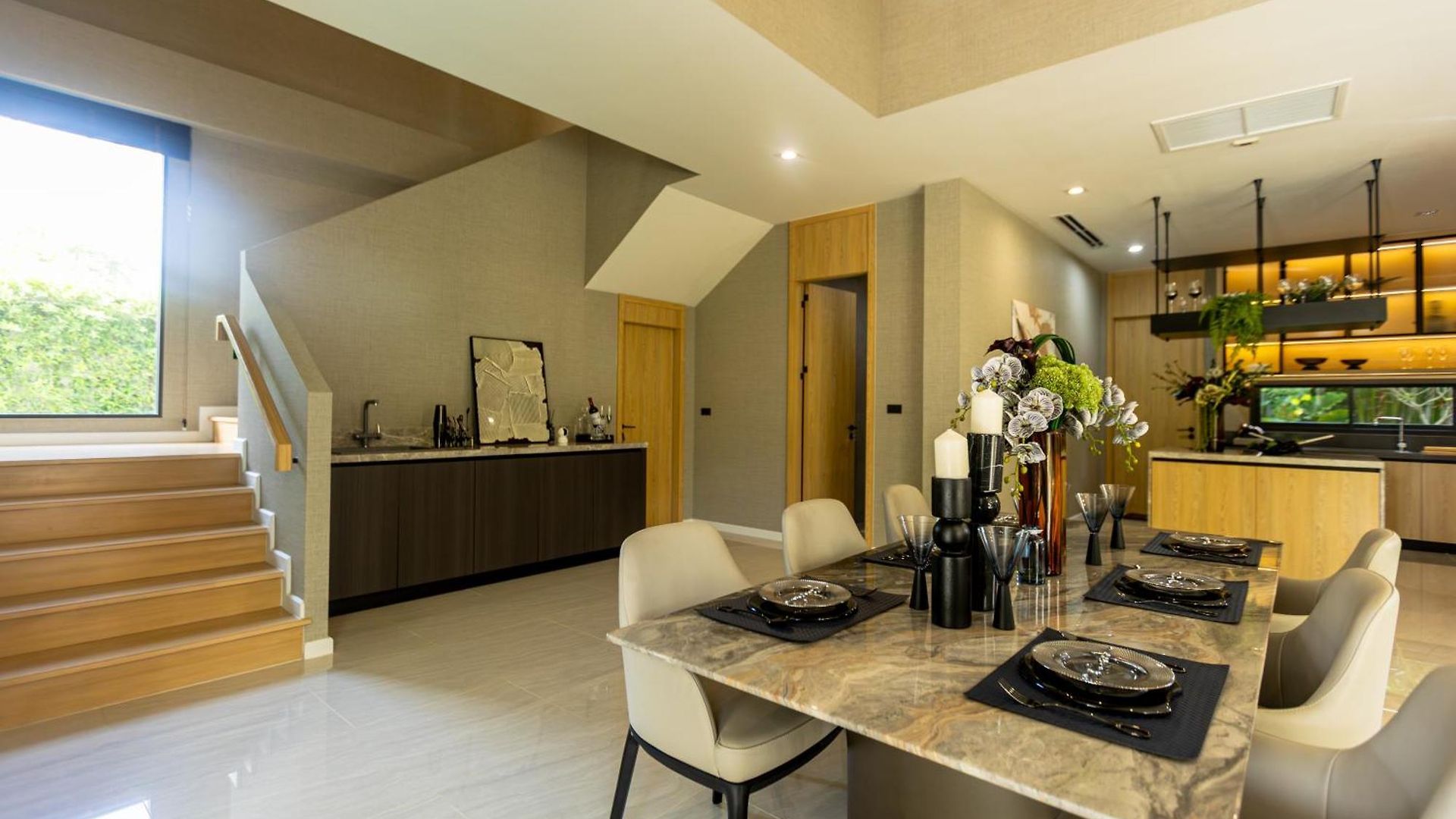 Lv Luxury Pool Villa Pattaya