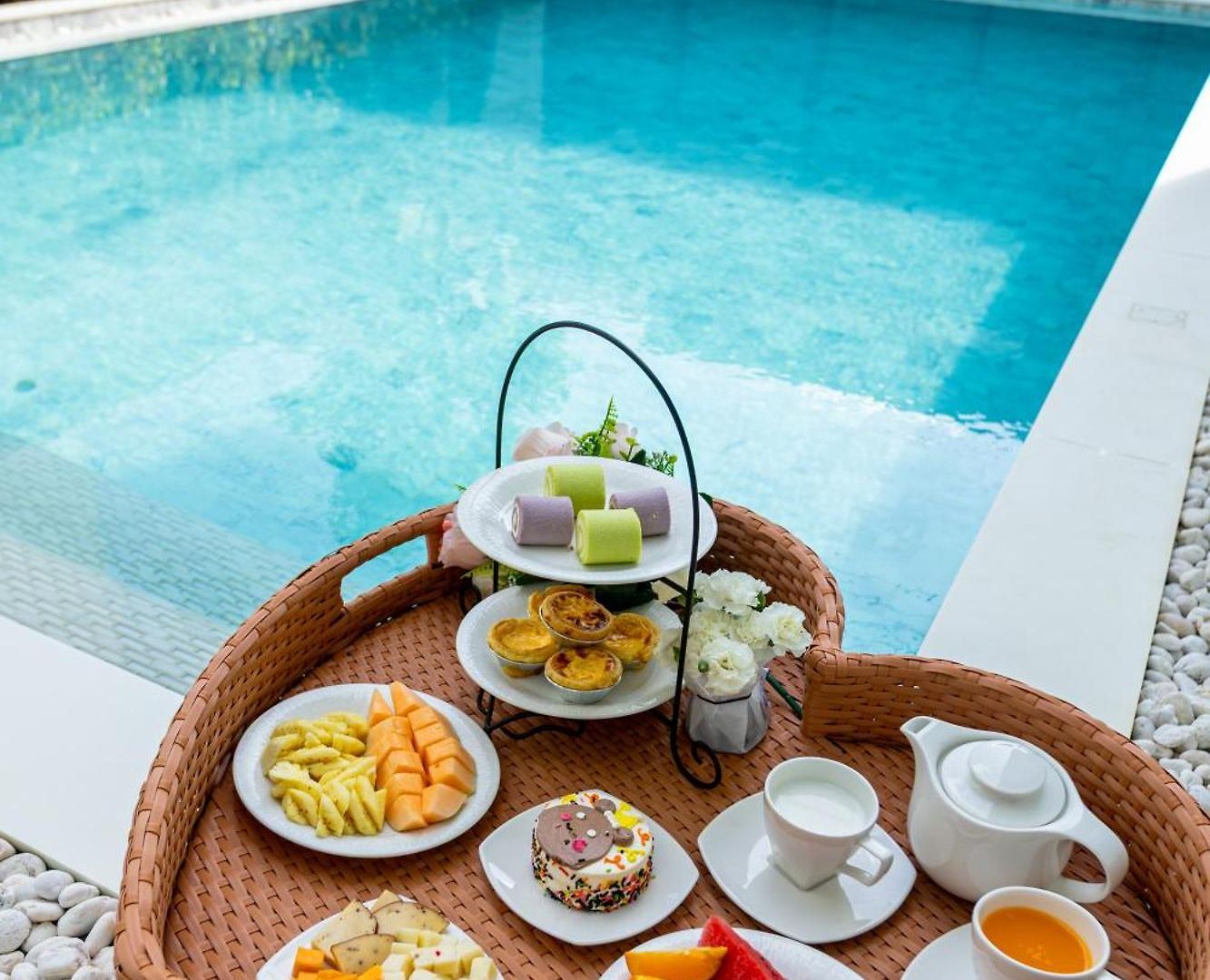 Lv Luxury Pool * Pattaya