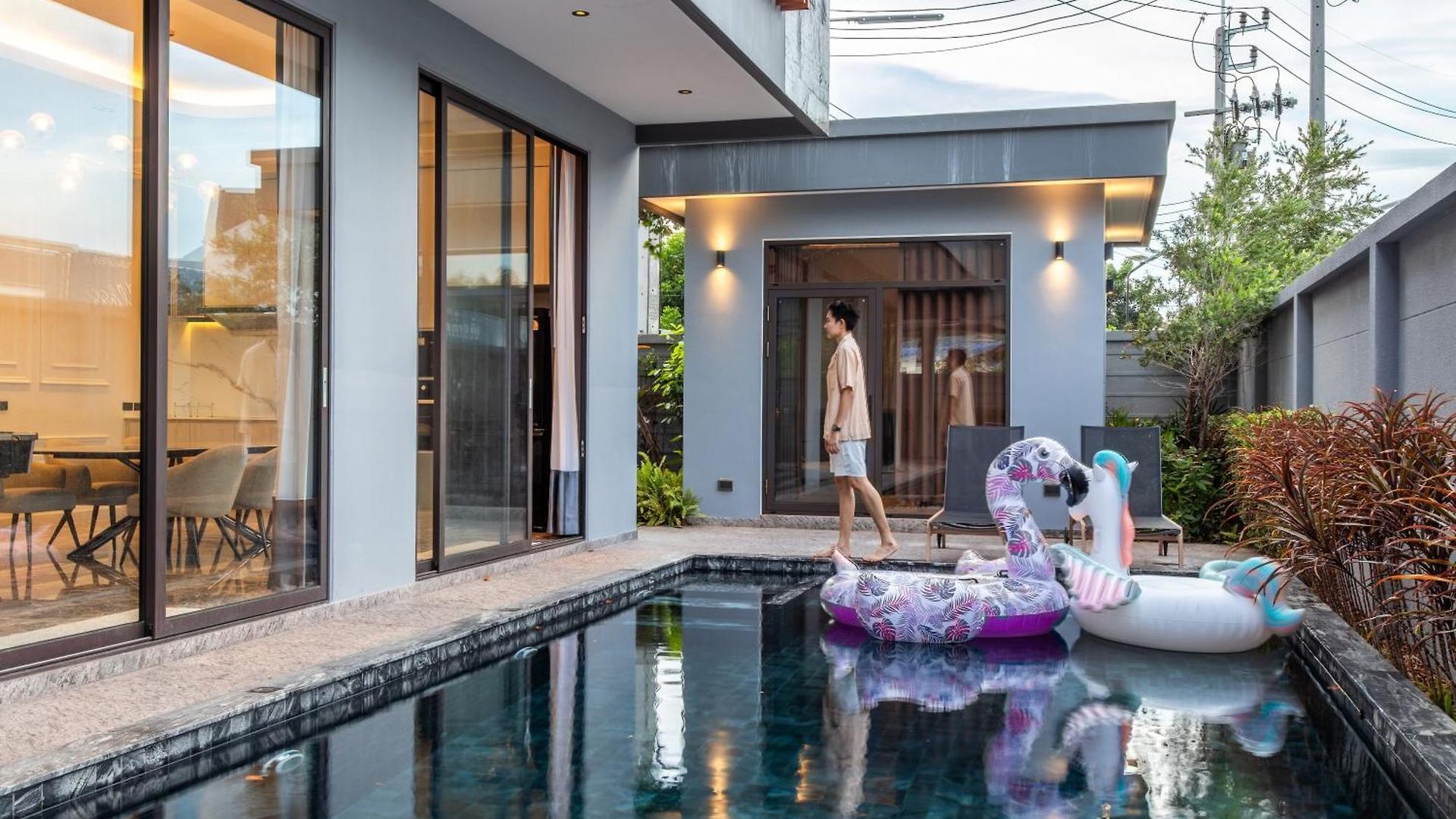 Villa Bang Bang Pool
