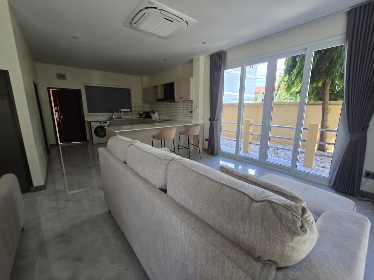 Moonlight Pratumnak Soi 6 Apartment Pattaya
