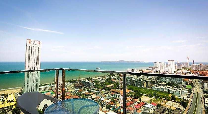 Dusit Grand View Apartment