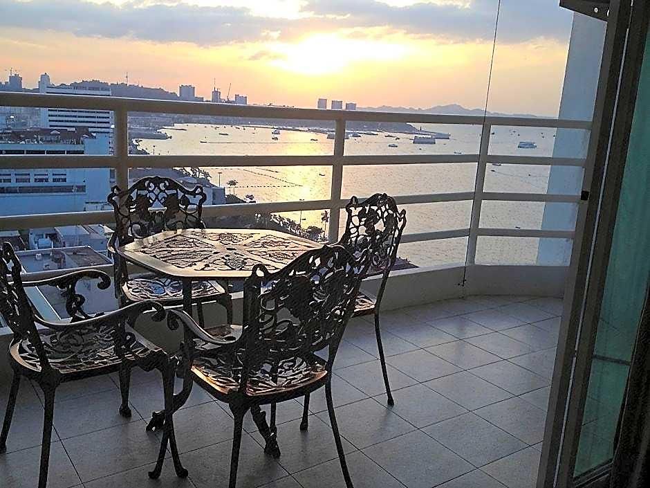 Hotel View Talay 6 By Honey Pattaya