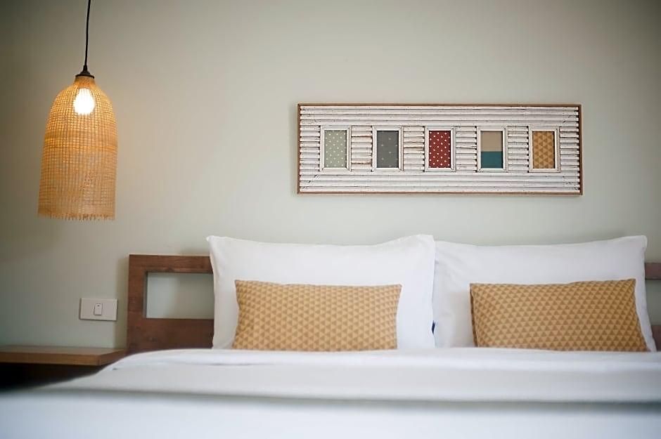 Yellow Moon Hotel Pattaya