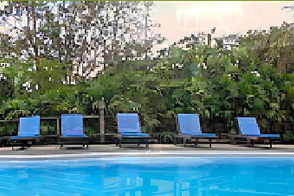 The Park Hotel 3*