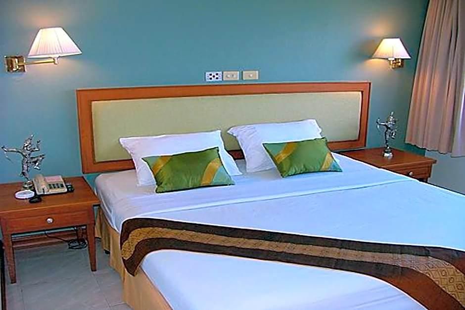 Hotel The Park 3*