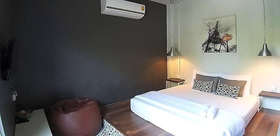 Hotel At Koh Larn