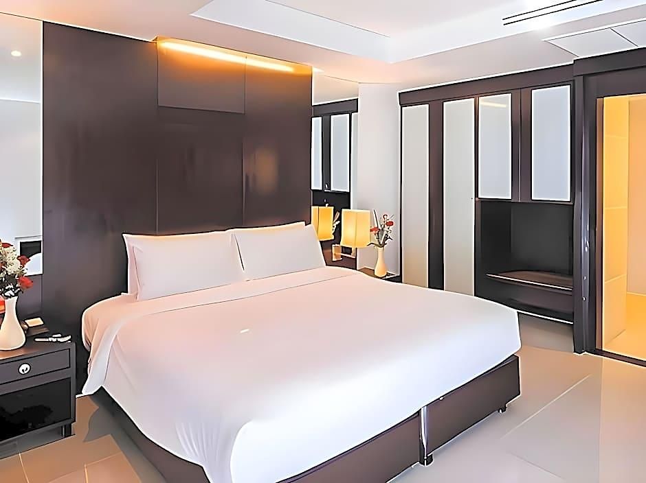 โฮเท็ล ซีเล็คชั่น พัทยา 4* Pattaya
