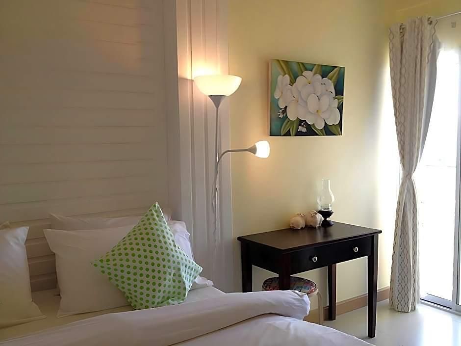 Pius Place Hotel 2*