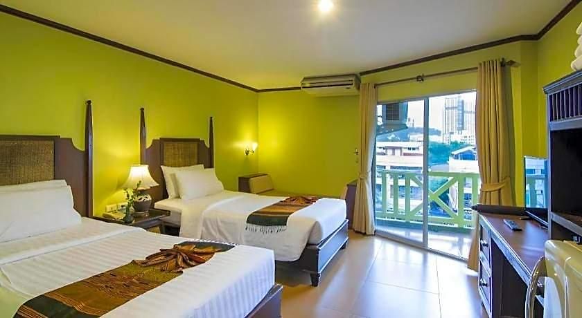 Resort Phuphaya 2*