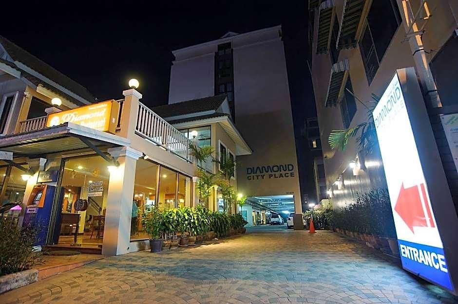 Diamond Place 3*