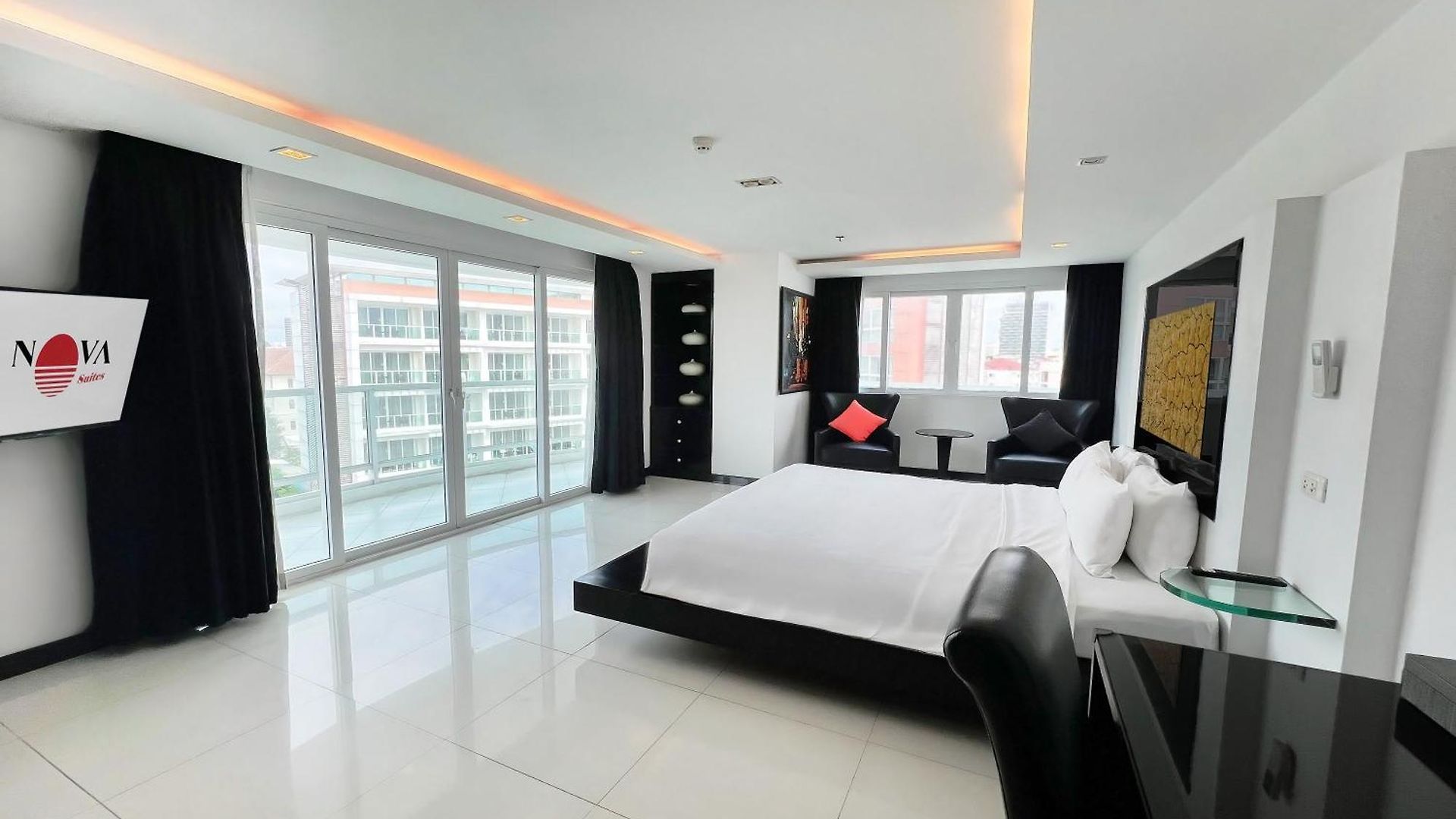 Nova By Compass Hospitality โรงแรม 4*